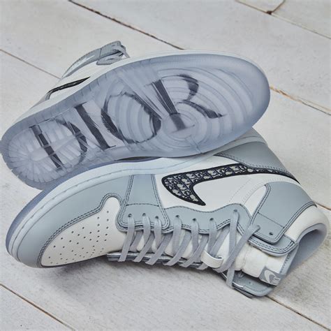 chaussures air dior|where to buy dior shoes.